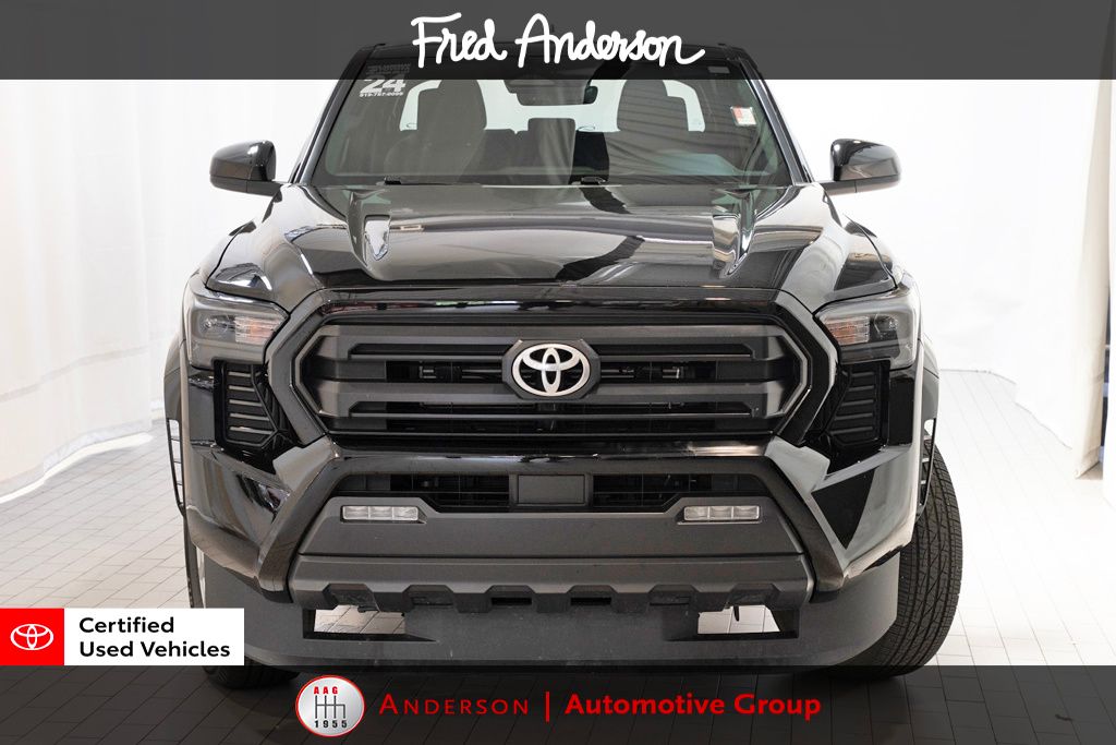 2024 Toyota Tacoma SR5 photo 3
