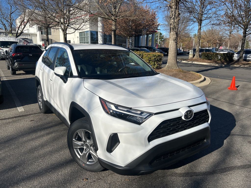 2025 Toyota RAV4 SUV 