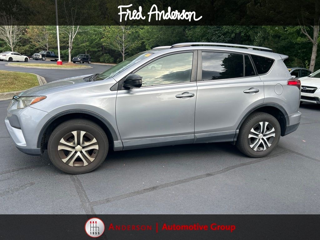 Used 2018 Toyota RAV4 LE SUV