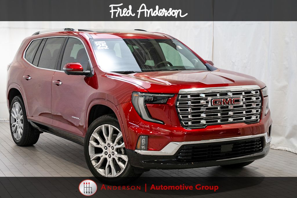 2025 GMC Acadia Denali FWD's photo