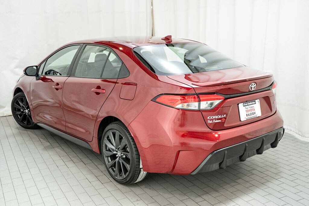 Used 2024 Toyota Corolla SE Sedan