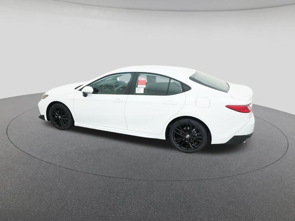 New 2026 Toyota Camry SE Sedan