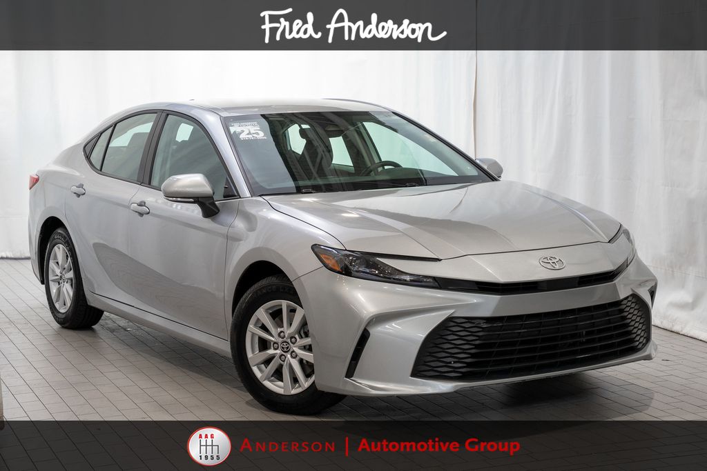 2025 Toyota Camry Sedan 