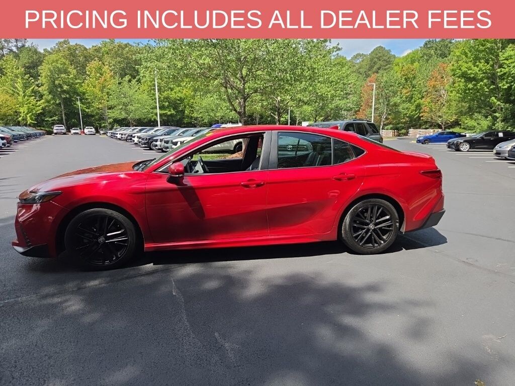 Used 2025 Toyota Camry SE Sedan
