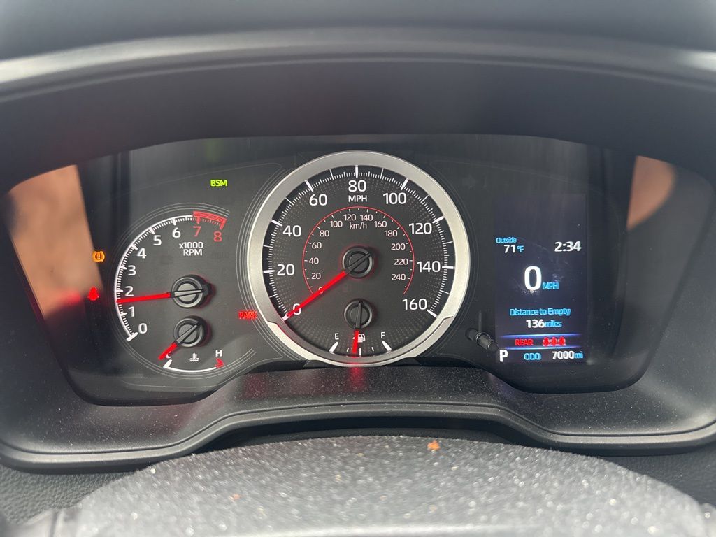 2022 Toyota Corolla SE photo 2