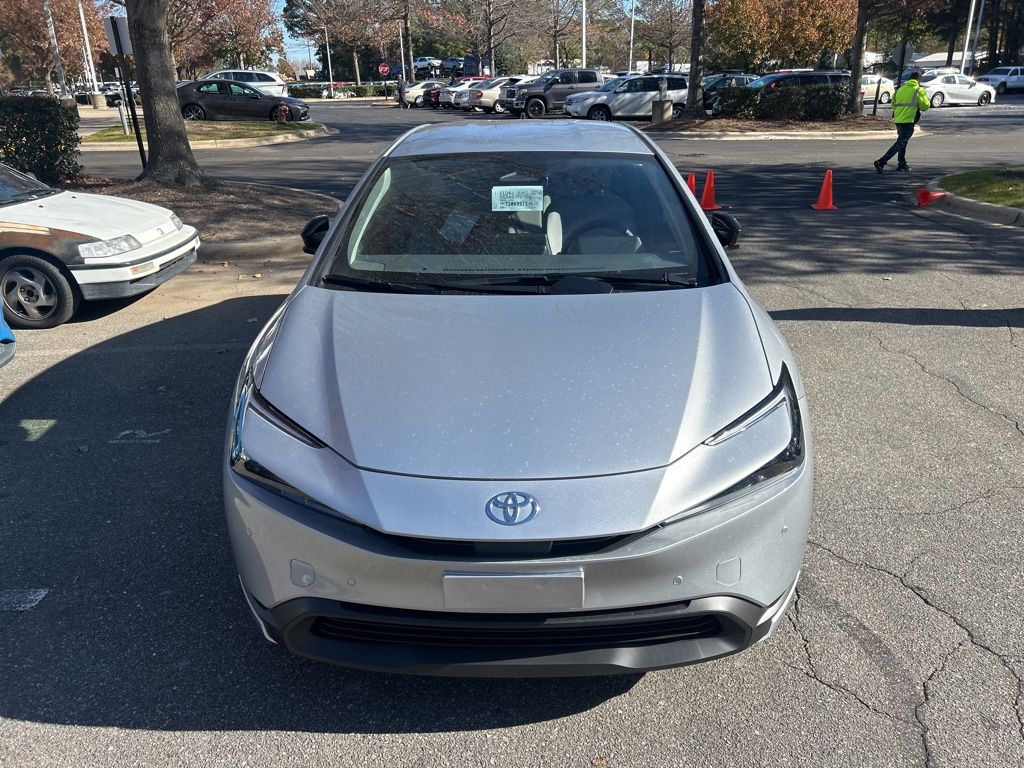 2026 Toyota Prius LE photo 2