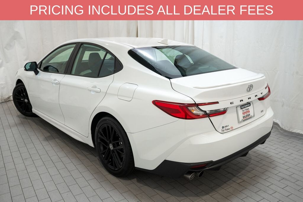 Used 2025 Toyota Camry SE Sedan