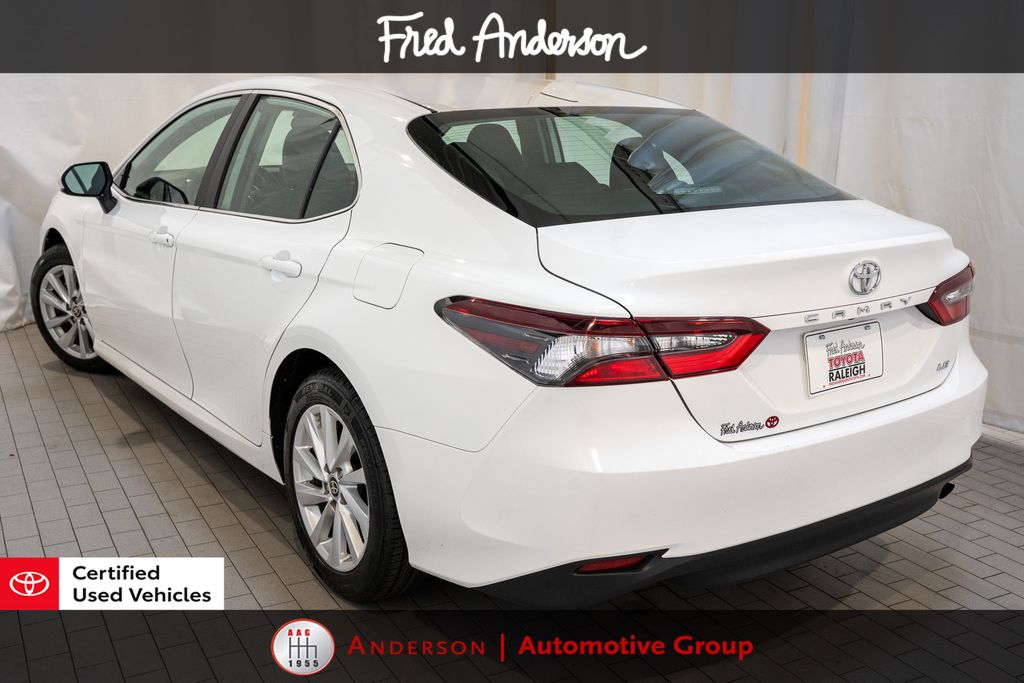 2024 Toyota Camry LE photo 3