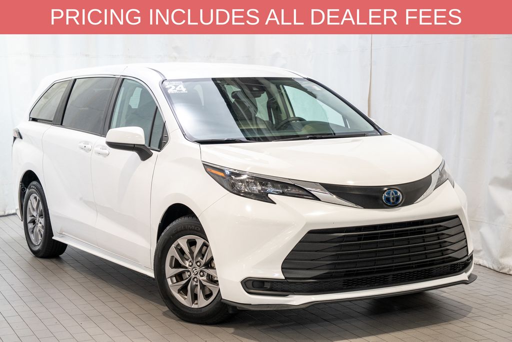 2024 Toyota Sienna Minivan/Van 