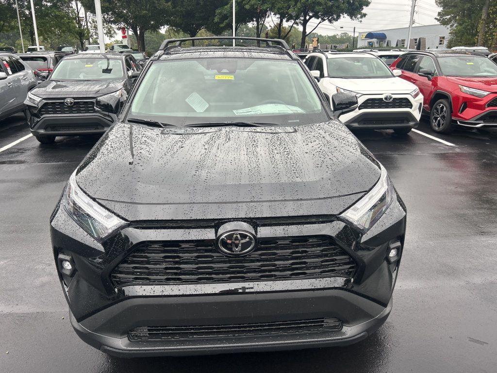 2025 Toyota RAV4 XLE Premium photo 2