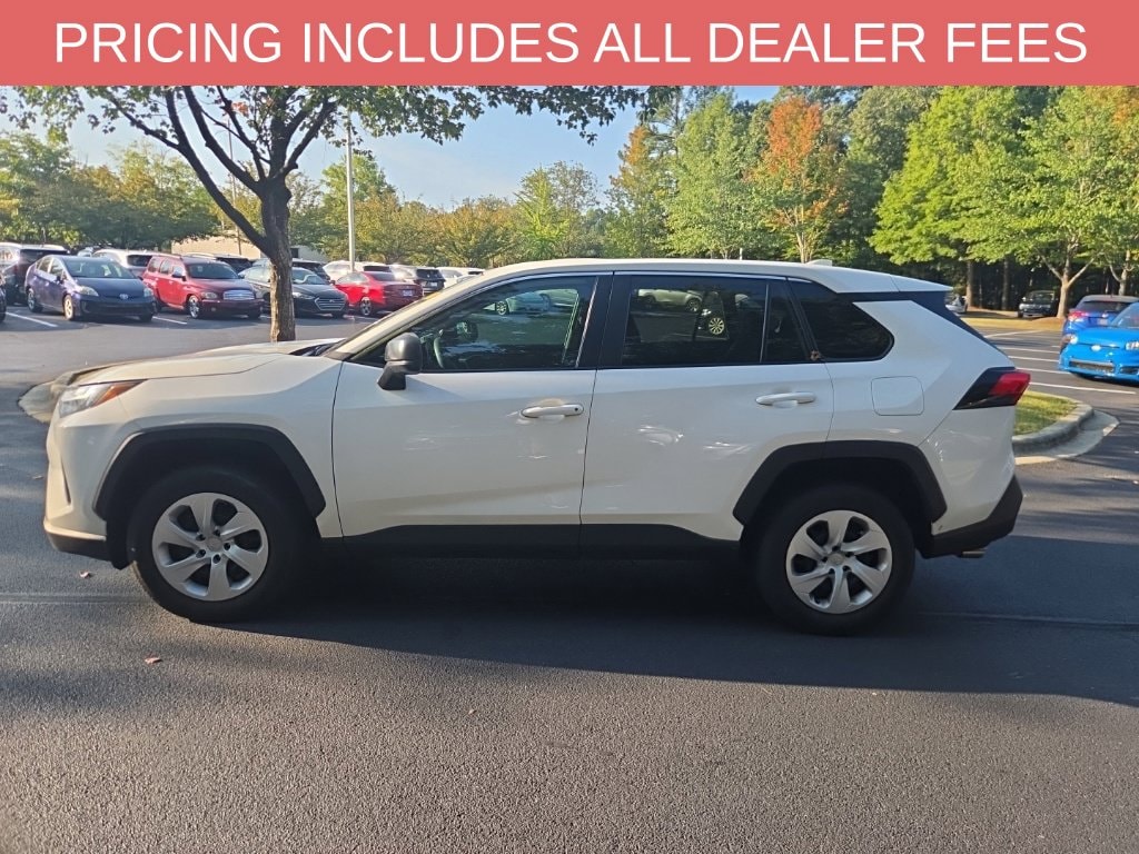 Used 2024 Toyota RAV4 LE SUV