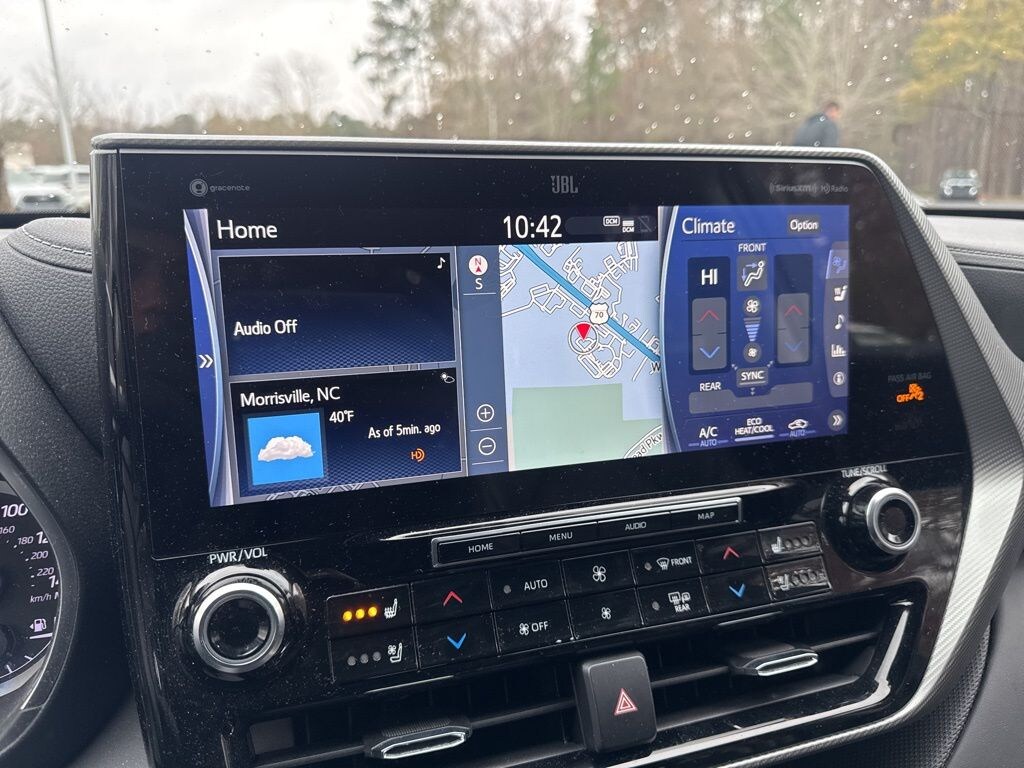 Used 2022 Toyota Highlander Hybrid Platinum SUV