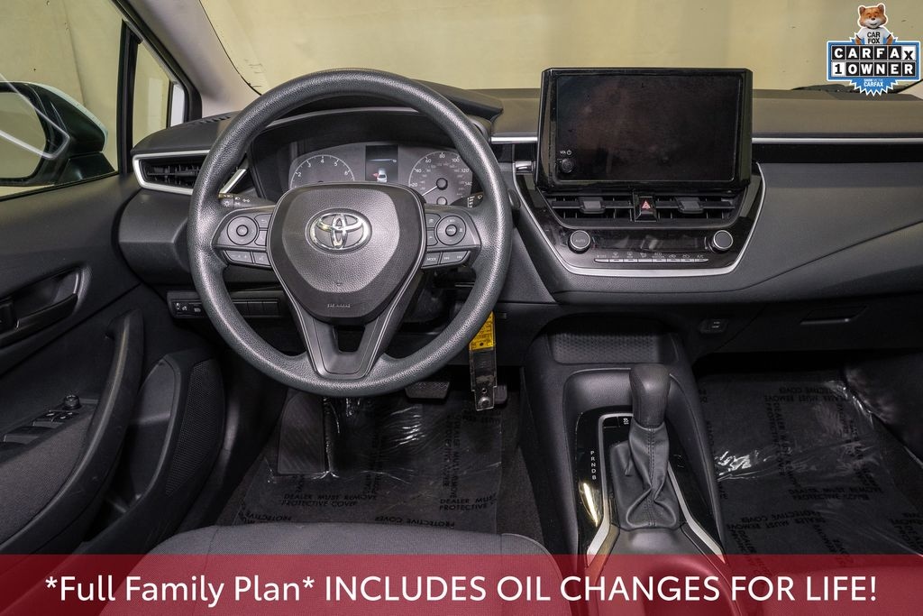 Certified 2025 Toyota Corolla LE Sedan