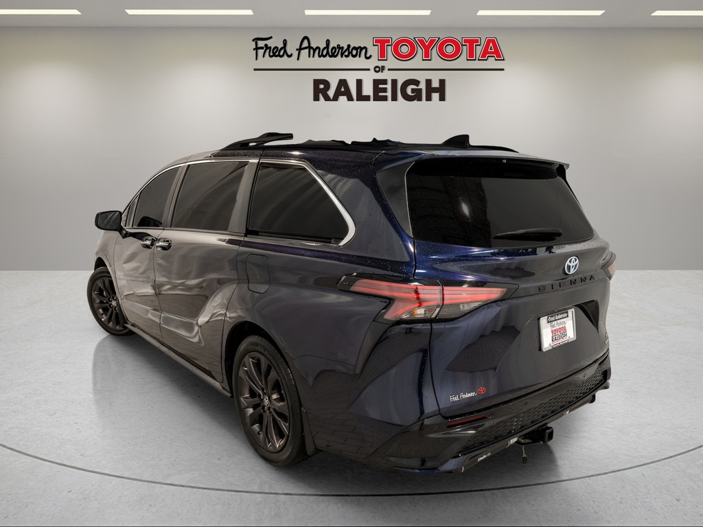 Certified 2024 Toyota Sienna XSE Minivan/Van