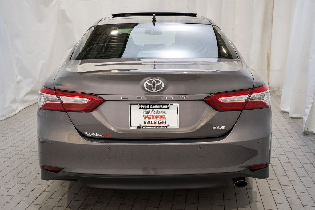Used 2020 Toyota Camry XLE Sedan