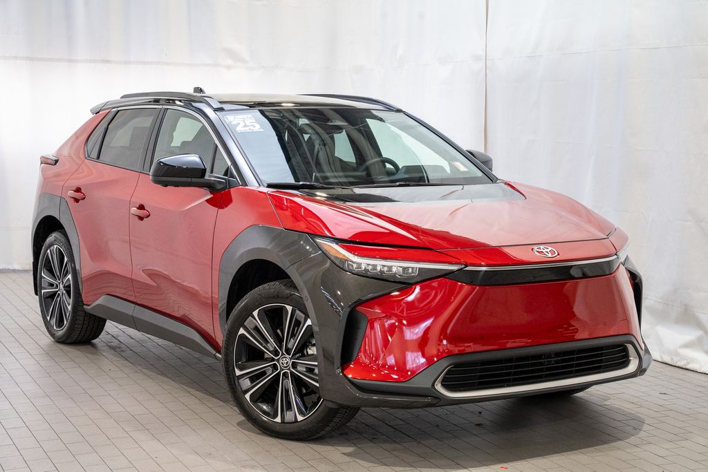 2025 Toyota bZ4X Limited