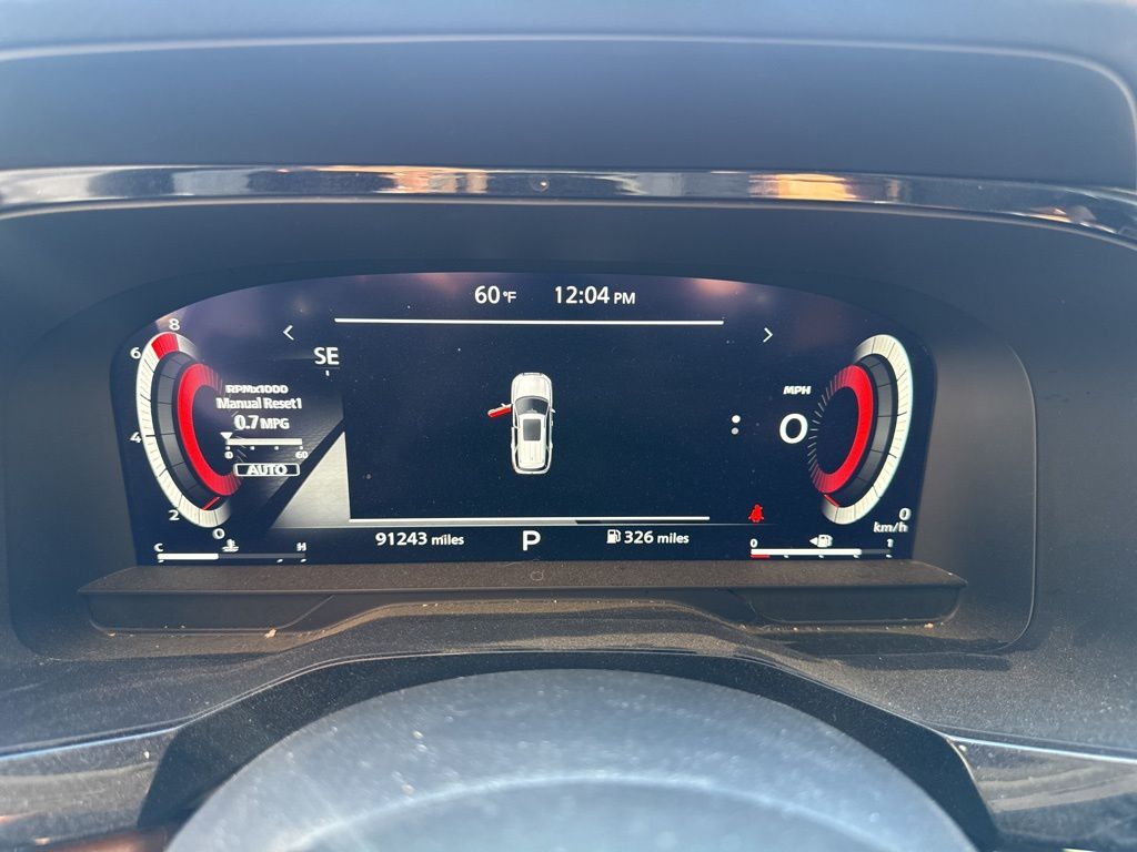 2022 Nissan Pathfinder Platinum photo 3