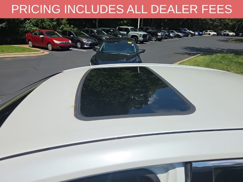 Used 2020 Toyota Camry XLE Sedan