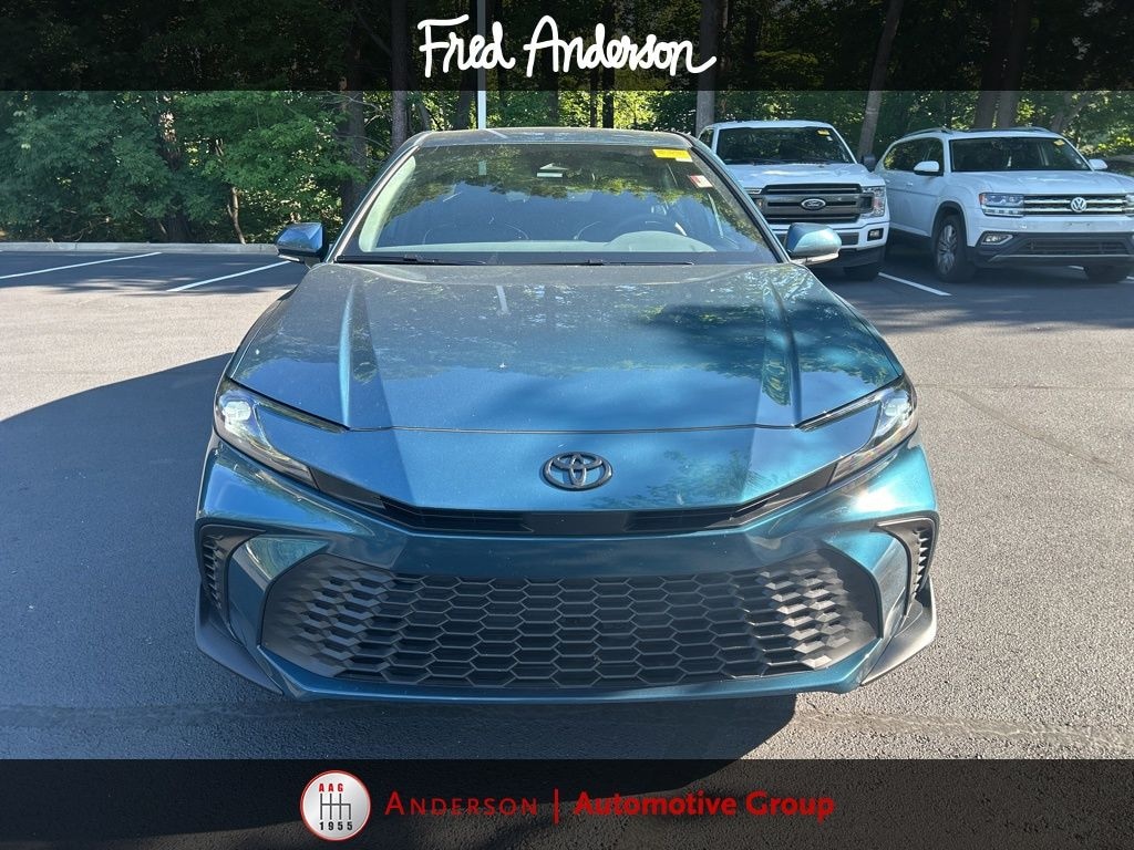 Used 2026 Toyota Camry SE Sedan