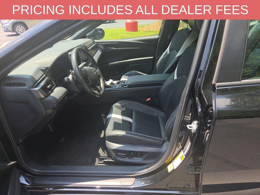 Used 2025 Toyota Camry SE Sedan