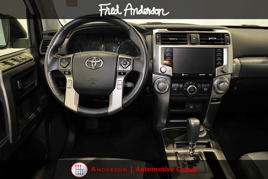 2024 Toyota 4Runner SR5 Premium photo 2