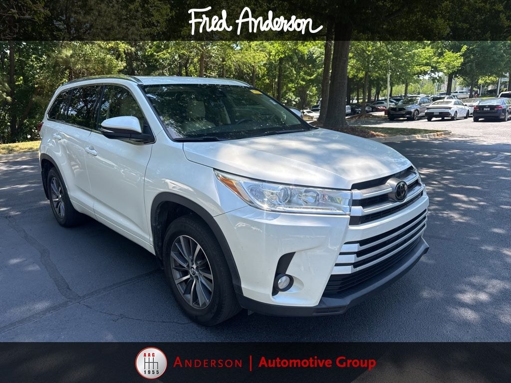 Used 2018 Toyota Highlander XLE SUV