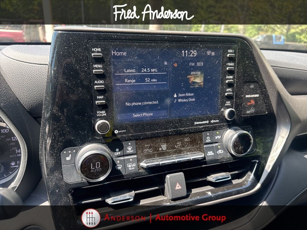 Used 2022 Toyota Highlander XLE SUV