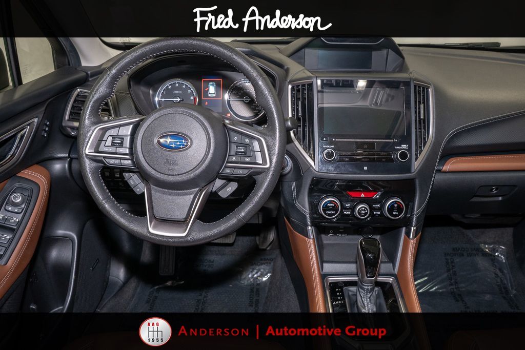 2021 Subaru Forester Touring photo 2