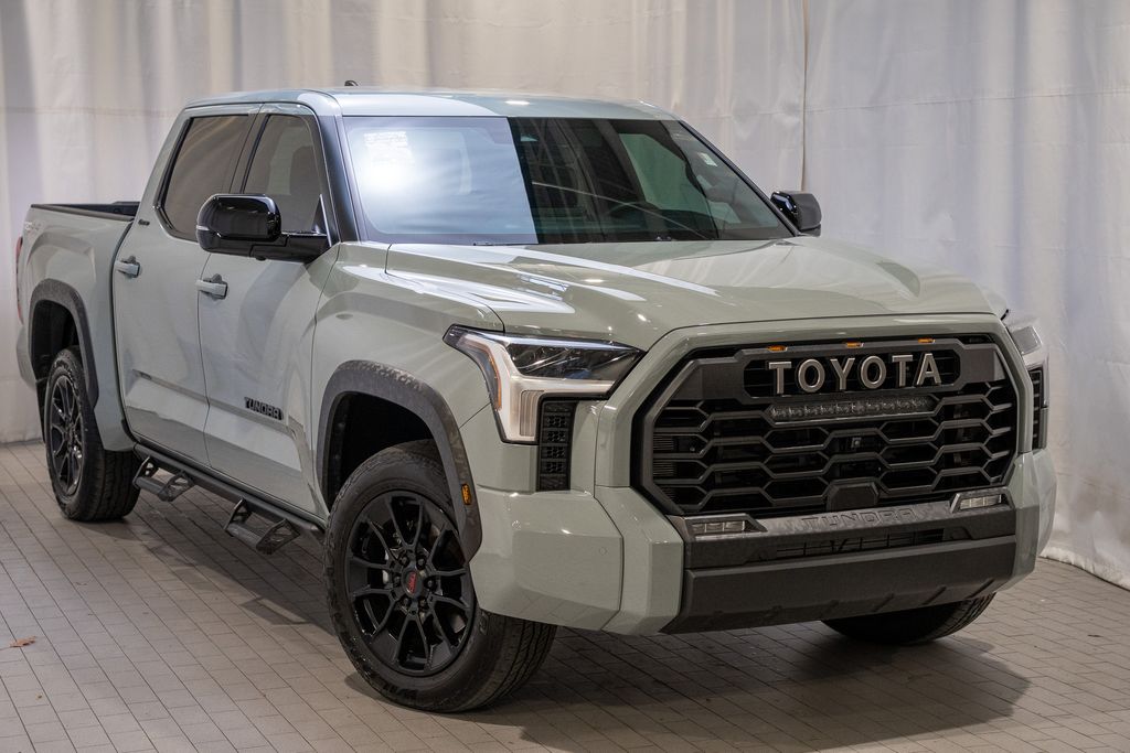 2025 Toyota Tundra Truck 