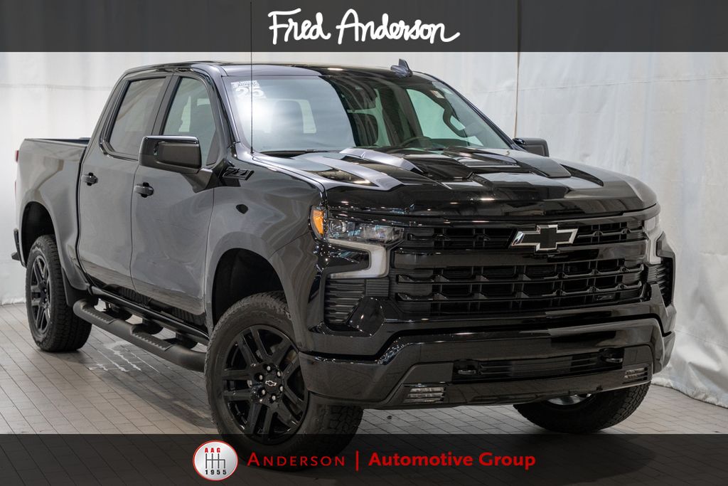 2025 Chevrolet Silverado 1500 LT Trail Boss 4X4 Crew Cab Short Box's photo