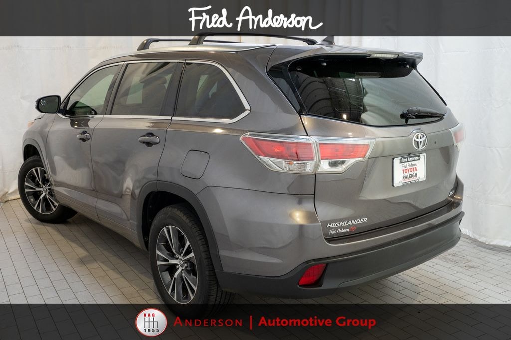Used 2016 Toyota Highlander XLE V6 SUV