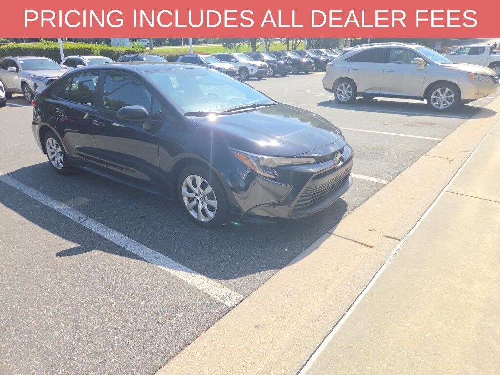Used 2025 Toyota Corolla LE Sedan