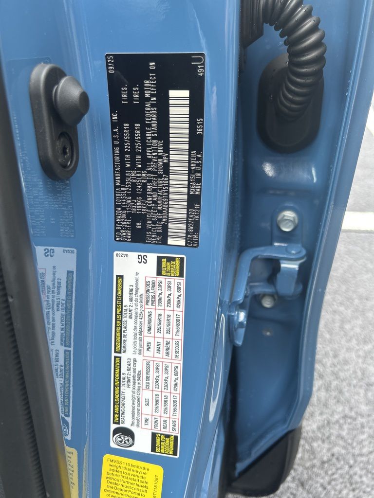 2026 Toyota Corolla Cross XLE photo 4