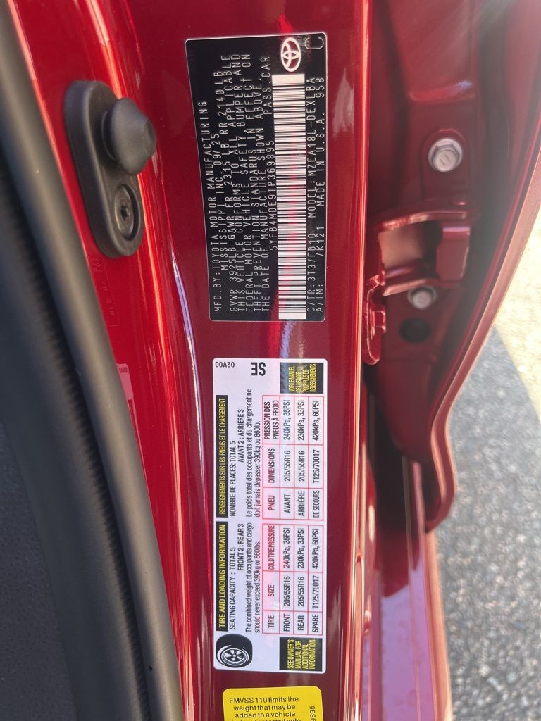 2026 Toyota Corolla LE photo 4