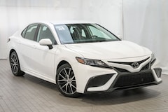 2024 Toyota Camry SE Sedan
