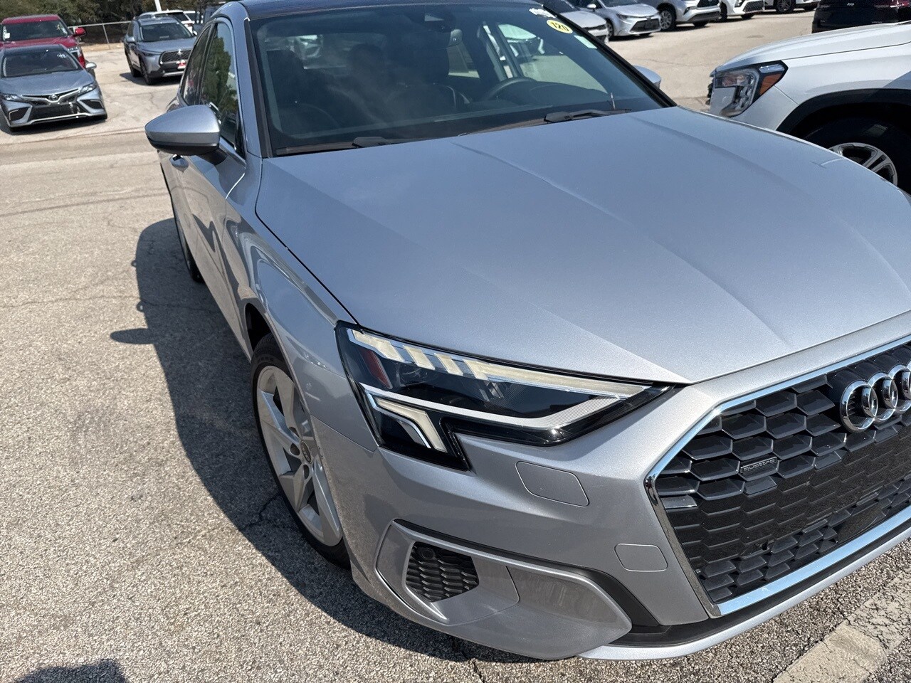 2023 Audi A3 40 Premium Plus Quattro photo 3