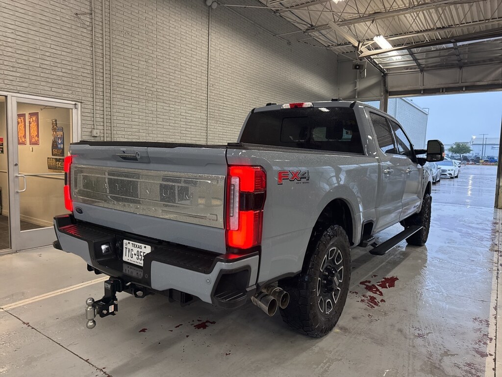 Used 2024 Ford F-250 Platinum w/FX4 Off-Road Package Truck Crew Cab