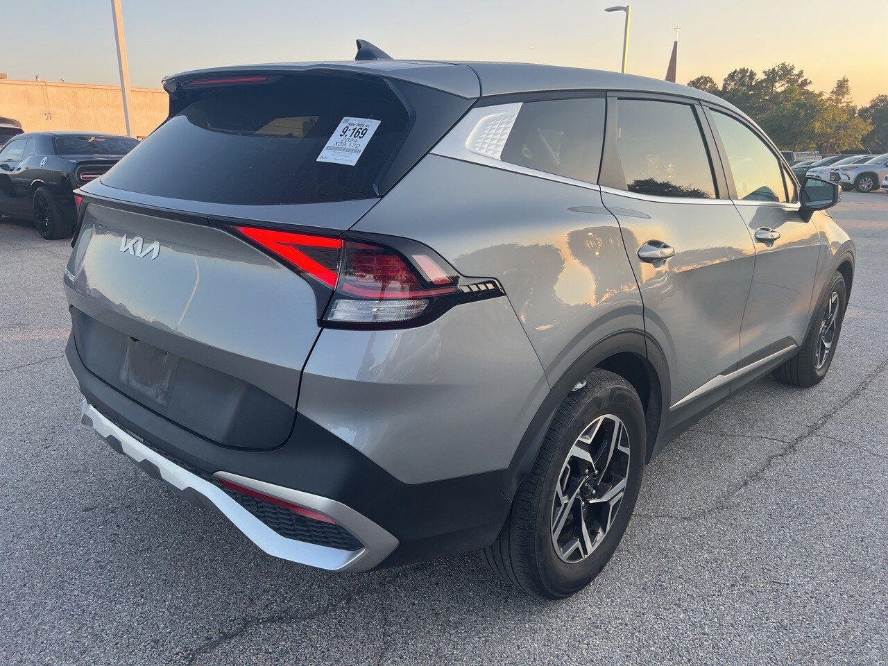 2024 Kia Sportage LX photo 4