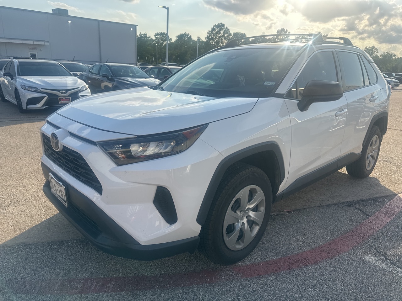 RAV4 LE