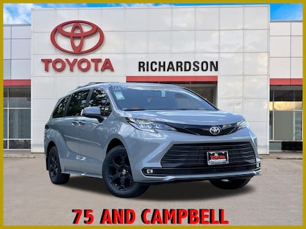 2026 Toyota Sienna Woodland Edition Van Passenger Van