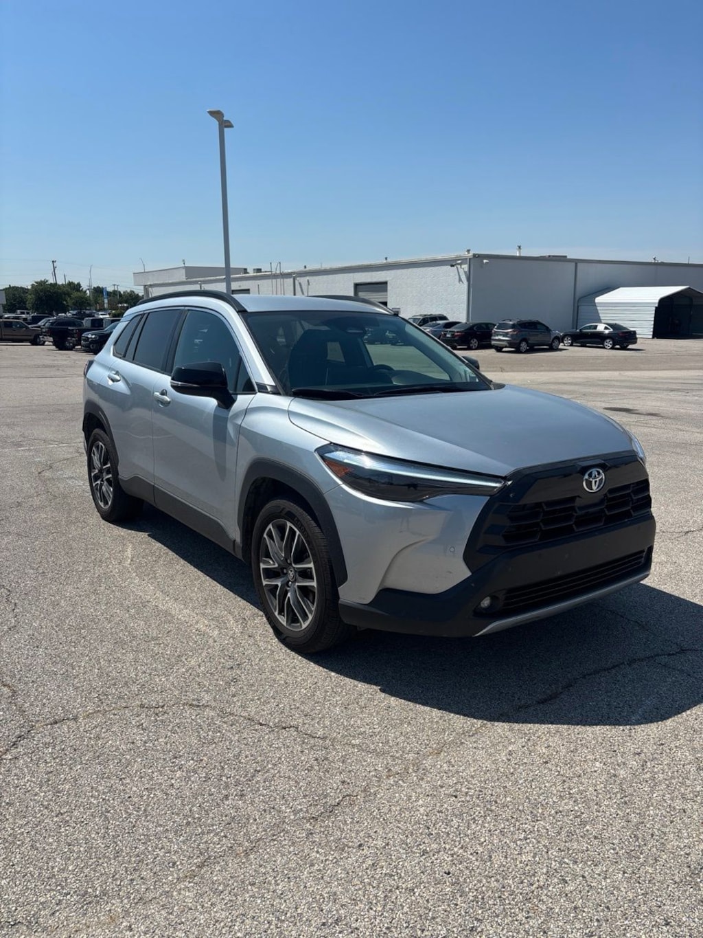 Used 2026 Toyota Corolla Cross XLE w/Navigation/18-in Machined/Dark Gray Alloys SUV