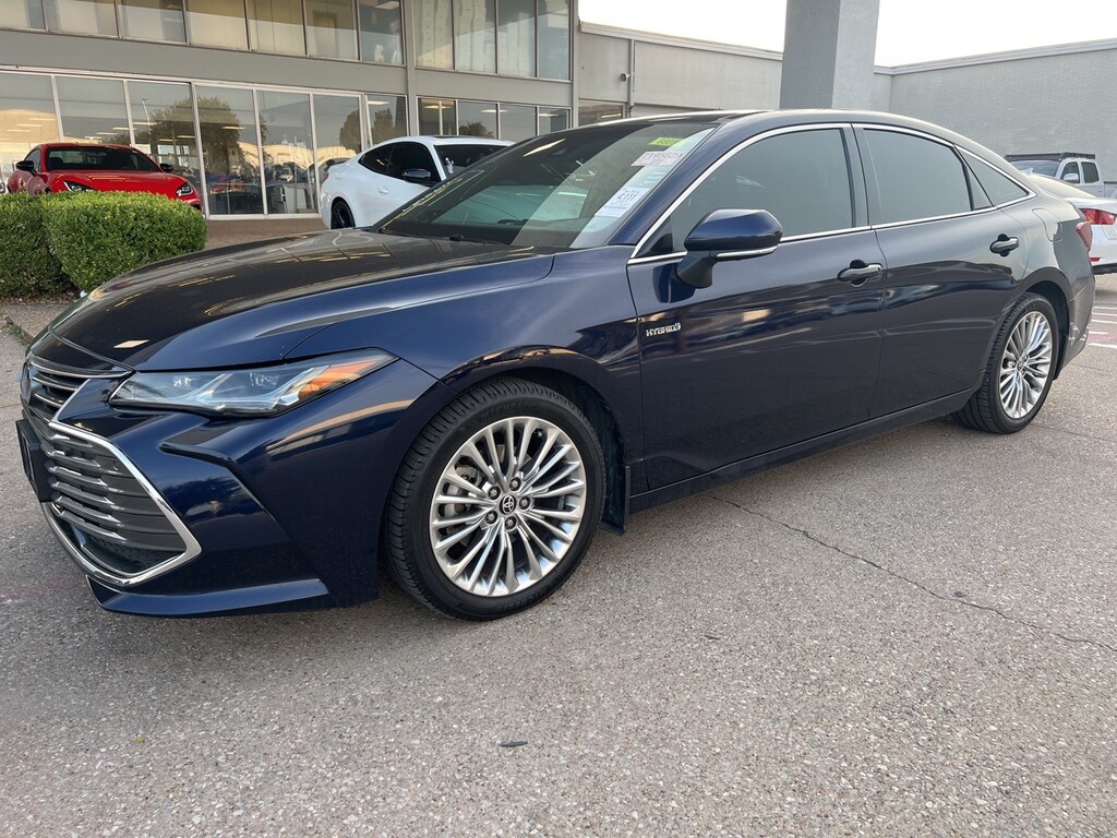 Used 2021 Toyota Avalon Hybrid Limited w/Navi/Suroof/Leather Sedan