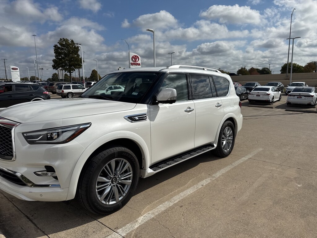 Used 2022 INFINITI QX80 Luxe w/Navigation/Split Bench Seat Package SUV