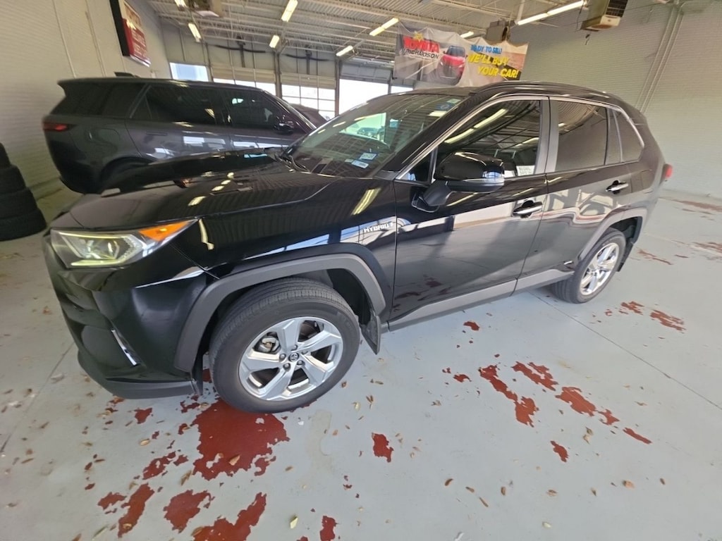 Used 2020 Toyota RAV4 Hybrid Limited w/Navigation/Sunroof/Leather/18-in Alloy SUV