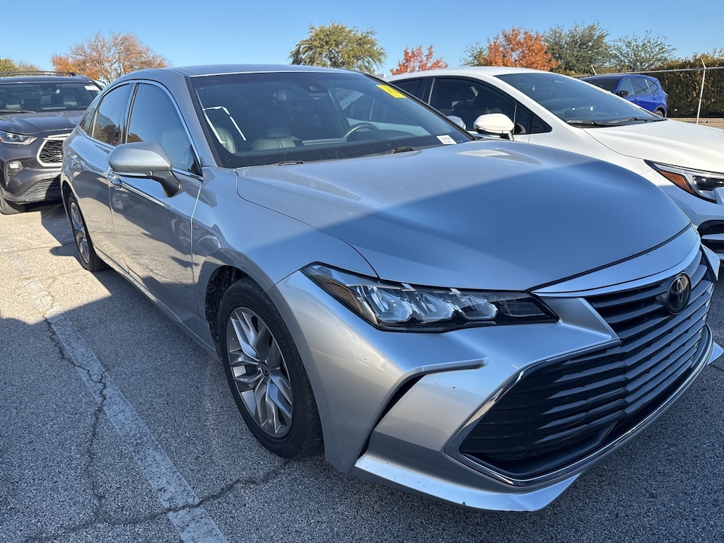 Used 2022 Toyota Avalon XLE Sedan