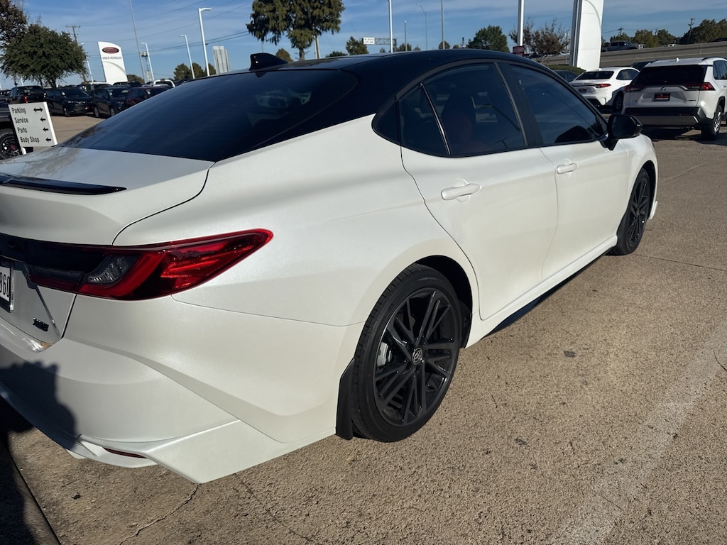 Used 2026 Toyota Camry XSE w/Panorama/Two-Tone Midnight Black Metallic Ro Sedan