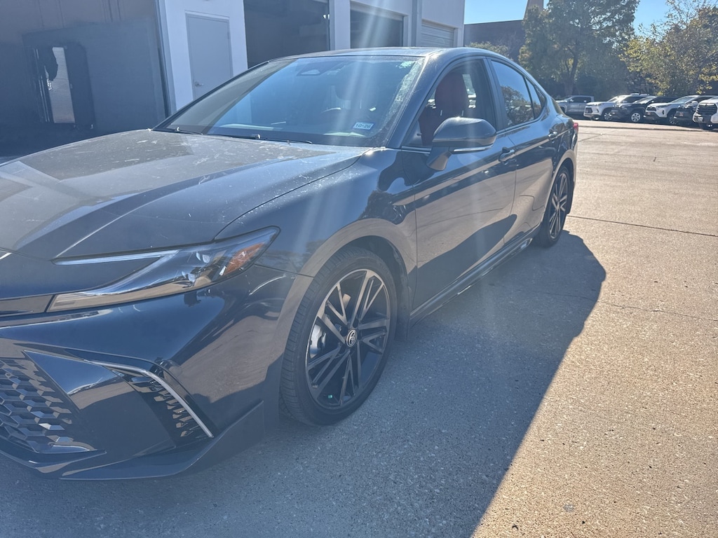 Used 2025 Toyota Camry XSE w/Red Leather Interior/19-Inch Aluminum Alloy Sedan