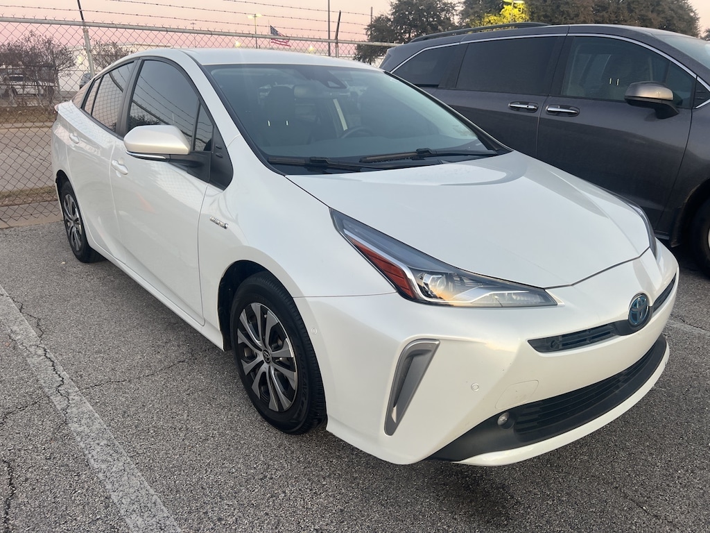 Used 2022 Toyota Prius XLE AWD-e Hatchback