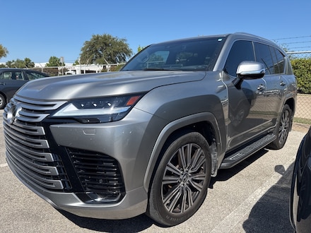 2023 LEXUS LX 600 600 Luxury w/Dual-Screen Rear Seat Entertainment SUV