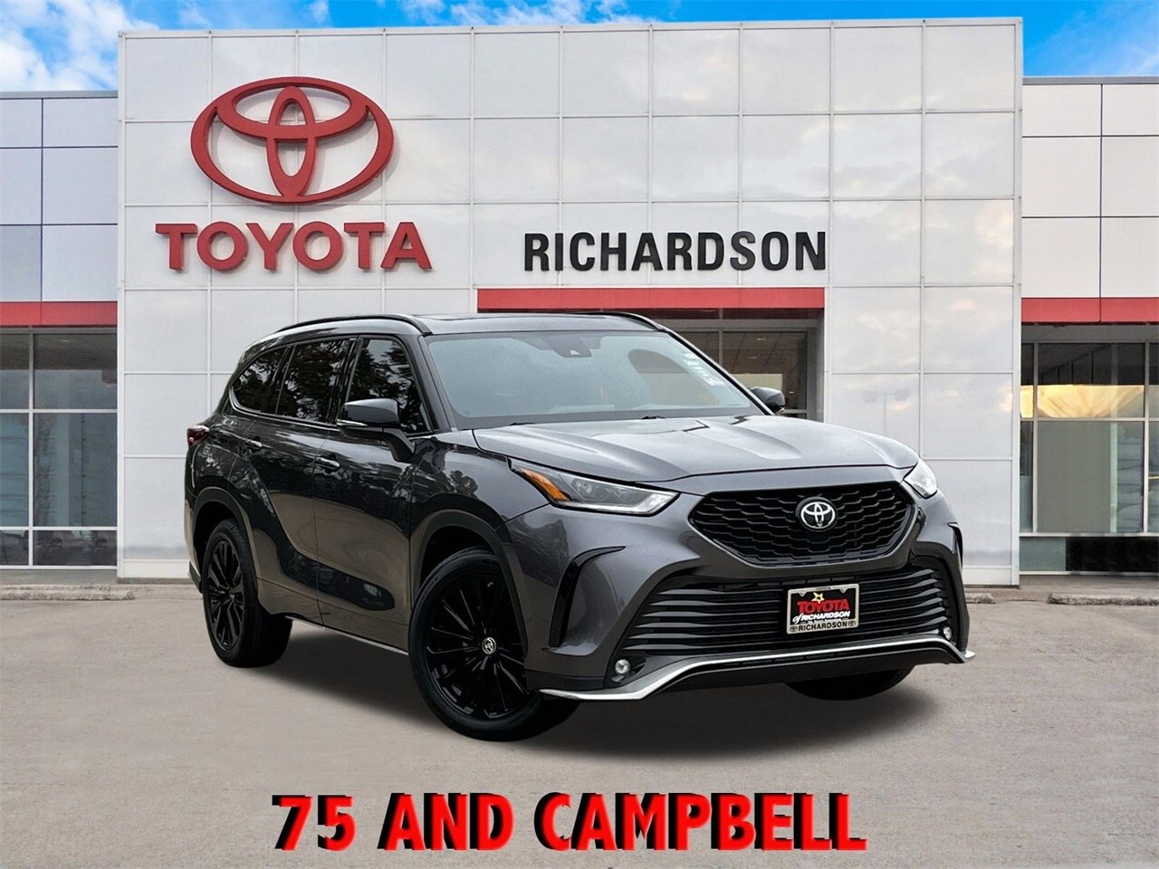 2023 Toyota Highlander XSE's photo